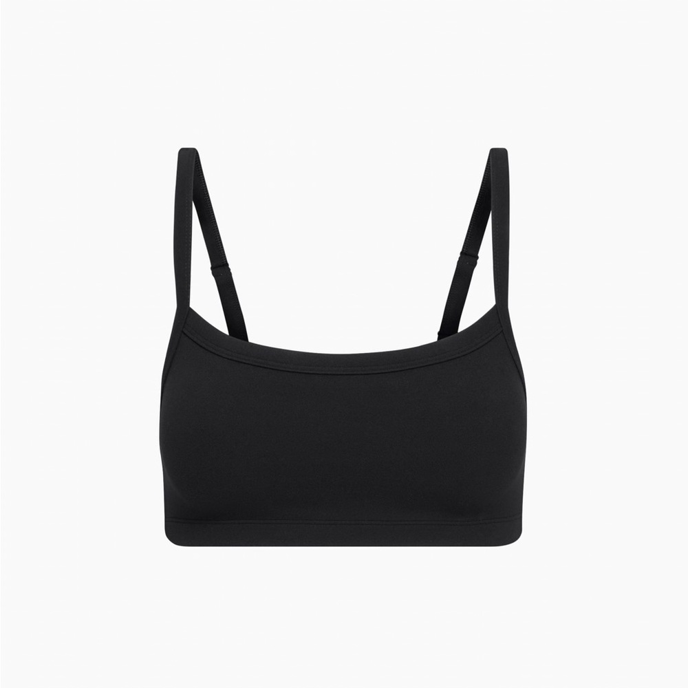 aritzia black Sports Bra